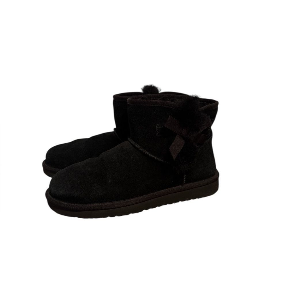 Koolaburra by UGG Black Suede Ankle Boots with Bow - 7 - Great Condition